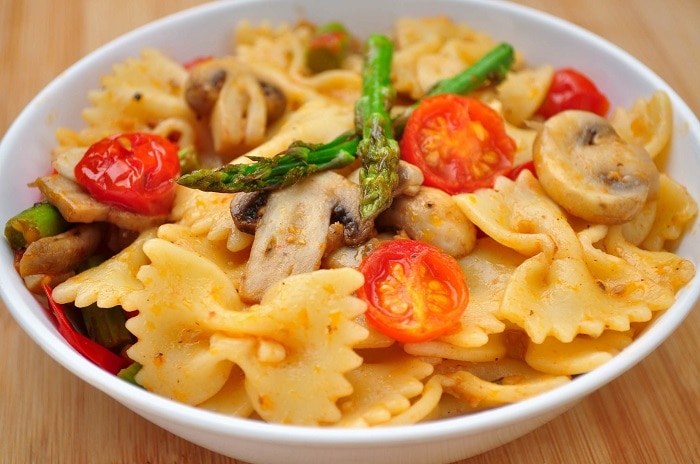Pasta With Asparagus and Mushrooms recipe 7