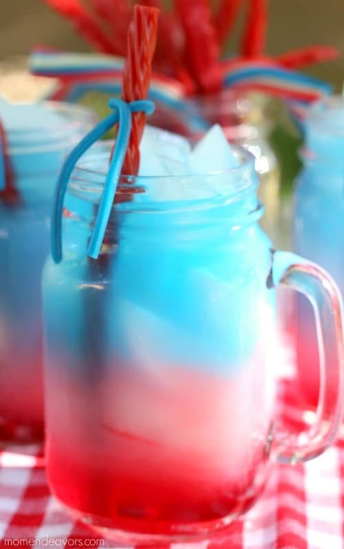 Kid-Friendly Patriotic Punch Recipe | Non alcoholic 4th of July Drinks